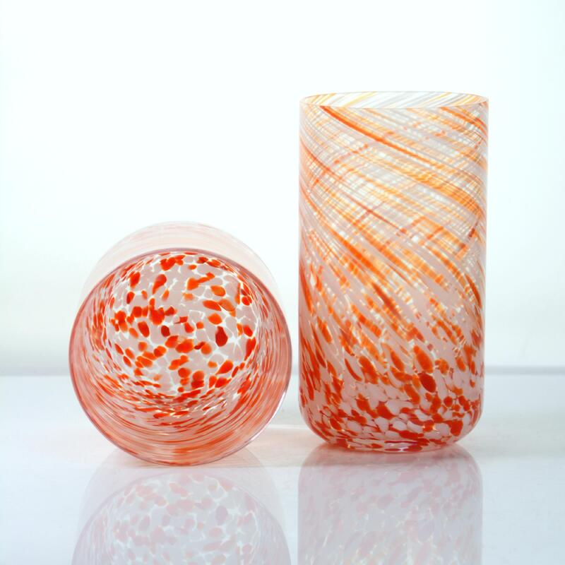 calidad Hand-blown Orange Swirl Confetti Glass Cup - Artisan Crafted Drinking Glass for Whiskey and Cocktails fábrica
