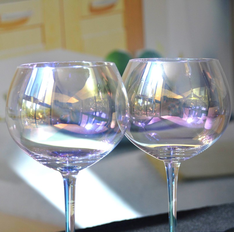 calidad Globo de color del arco iris gigante forma 23 Oz Ventosas de cristal de vino fábrica