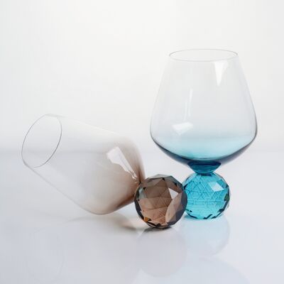 calidad Cristal de vidrio de vino boca soplado mano soplado vidrio con gradiente de color y múltiples opciones de tamaño ideal para fiestas y regalos fábrica