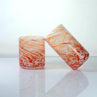 calidad Hand-blown Orange Swirl Confetti Glass Cup - Artisan Crafted Drinking Glass for Whiskey and Cocktails fábrica
