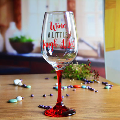 calidad 340ml de cristal de vino con fuentes divertidas decoración decorativa fábrica