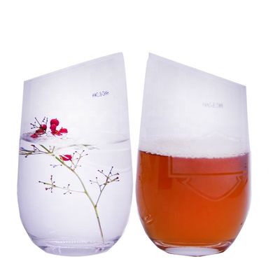 calidad Vidrio de vino de cristal sin tallo con borde oblicuo con tapa angular fábrica