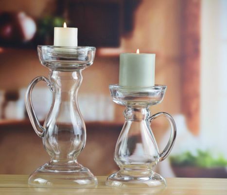 calidad Vaso de vidrio decorativo de diseño nuevo soplado a mano con mango fábrica