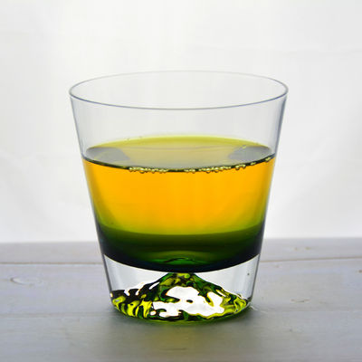 calidad Vidrio de whisky hecho a mano con base pesada y transparente fábrica