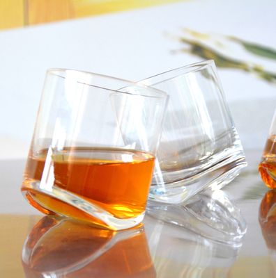 calidad Vidrios de degustación de whisky redondos con fondo inclinado y sin plomo fábrica