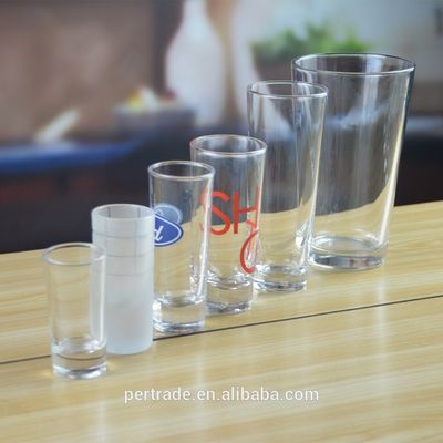 calidad Alto color modificado para requisitos particulares de cristal blanco Logo Tequila Shot Glass, Crystal Shot Glasses fábrica