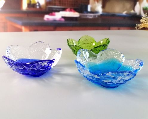 calidad En los platos de salsa de cristal de flor de cerezo para la mesa de la cena fábrica