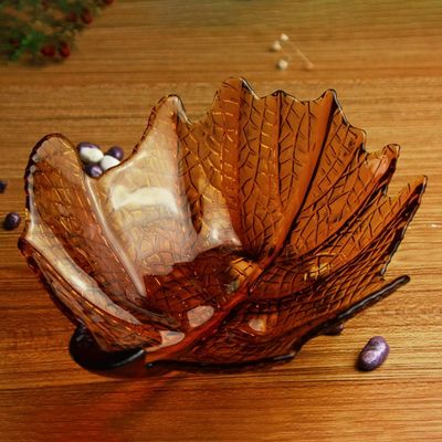 calidad Placas de carga decorativas únicas de hoja de arce para merienda fábrica