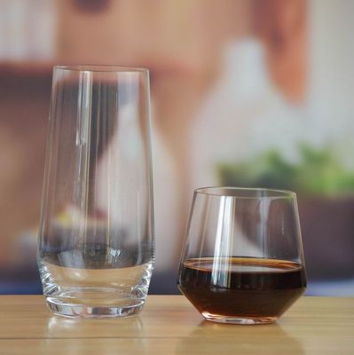 calidad Tombler de vidrio de 20 onzas sin tallo para té helado fábrica