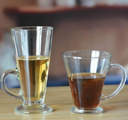 calidad Máquina de estilo irlandés hecha de cristal whisky tumblers con mango fábrica