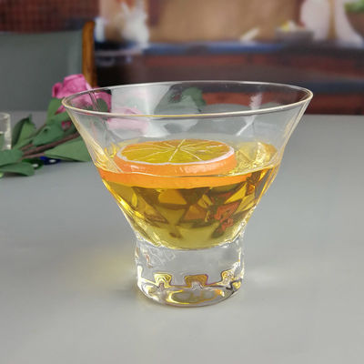 calidad Gafas de cóctel de cristal sin plomo con diseño de diamantes ópticos fábrica